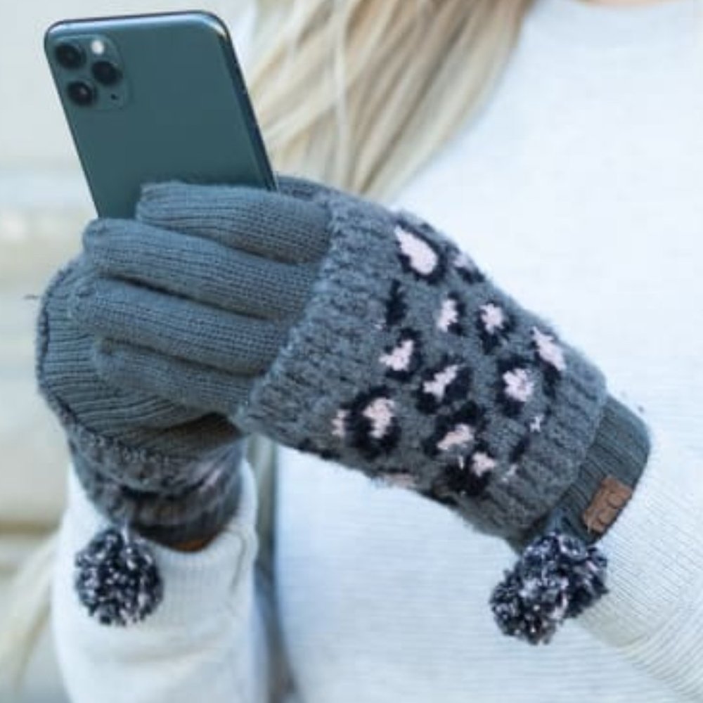 🚨 1 LEFT! C.C Leopard Knit Touch Pom Poms Glove Set - Picture 7 of 11